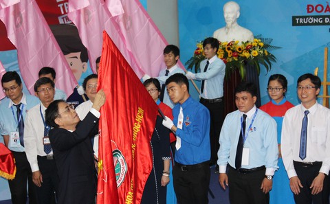 Chàng bí thư ứng dụng công nghệ trong hoạt động Đoàn - Ảnh 3. Chàng bí thư ứng dụng công nghệ trong hoạt động Đoàn - Ảnh 3.