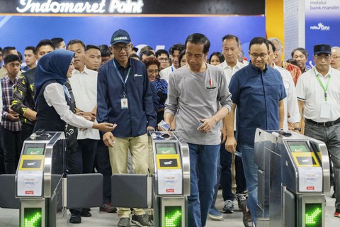 Indonesia khánh thành tuyến metro đầu tiên sau hơn 5 năm xây dựng - Ảnh 1. Indonesia khánh thành tuyến metro đầu tiên sau hơn 5 năm xây dựng - Ảnh 1.
