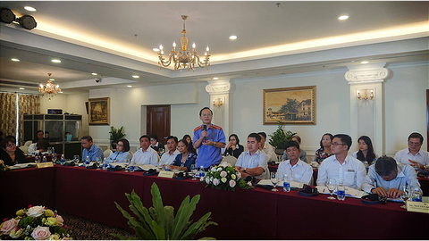 Môi giới hôn nhân, nuôi con nuôi trá hình sẽ bị khởi tố tội mua bán người - Ảnh 1. Môi giới hôn nhân, nuôi con nuôi trá hình sẽ bị khởi tố tội mua bán người - Ảnh 1.
