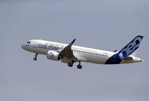 Lơ Boeing, Trung Quốc đổ 35 tỉ USD mua 300 máy bay Airbus - Ảnh 2. Lơ Boeing, Trung Quốc đổ 35 tỉ USD mua 300 máy bay Airbus - Ảnh 2.