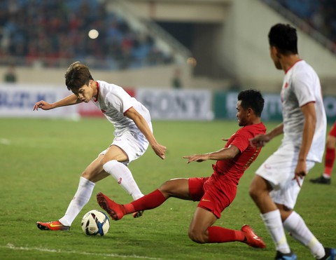 Hoàng Đức đá cặp tiền đạo cùng Đức Chinh trận gặp U23 Thái Lan - Ảnh 1. Hoàng Đức đá cặp tiền đạo cùng Đức Chinh trận gặp U23 Thái Lan - Ảnh 1.