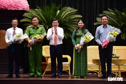 Nhà xây không phép, dân biết mà chủ tịch phường không biết là không thể chấp nhận - Ảnh 3. Nhà xây không phép, dân biết mà chủ tịch phường không biết là không thể chấp nhận - Ảnh 3.