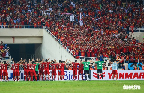 Những khoảnh khắc lịch sử của ĐT Việt Nam tại AFF cup 2018 - Ảnh 15. Những khoảnh khắc lịch sử của ĐT Việt Nam tại AFF cup 2018 - Ảnh 15.