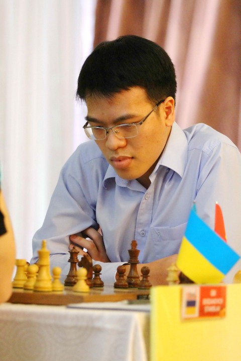Lê Quang Liêm hòa kỳ thủ vô địch châu Âu - Ảnh 1. Lê Quang Liêm hòa kỳ thủ vô địch châu Âu - Ảnh 1.