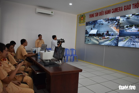 TP Long Xuyên sẽ phạt nguội vi phạm giao thông qua camera - Ảnh 1. TP Long Xuyên sẽ phạt nguội vi phạm giao thông qua camera - Ảnh 1.