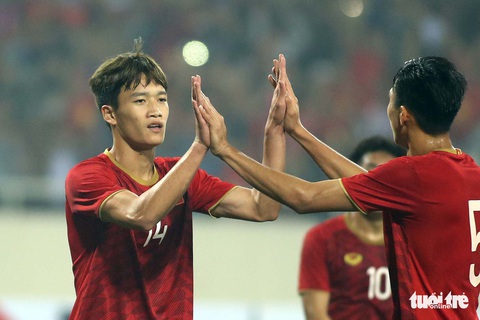 3 chàng tân ngự lâm quân U23 Hoàng Đức, Việt Hưng, Tấn Sinh - Ảnh 3. 3 chàng tân ngự lâm quân U23 Hoàng Đức, Việt Hưng, Tấn Sinh - Ảnh 3.