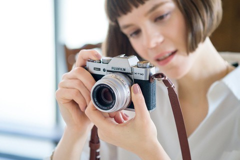 Máy ảnh Fujifilm X-T30: ‘Nhỏ nhưng võ công cao’ - Ảnh 1. Máy ảnh Fujifilm X-T30: ‘Nhỏ nhưng võ công cao’ - Ảnh 1.