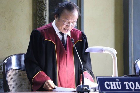 Án phí vụ ly hôn vợ chồng Trung Nguyên: Tòa tính nhầm gấp 10 lần? - Ảnh 1. Án phí vụ ly hôn vợ chồng Trung Nguyên: Tòa tính nhầm gấp 10 lần? - Ảnh 1.