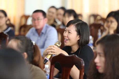 VUS cùng diễn giả Thu Hà (Mẹ Xu Sim) dạy con tự lập - Ảnh 3. VUS cùng diễn giả Thu Hà (Mẹ Xu Sim) dạy con tự lập - Ảnh 3.