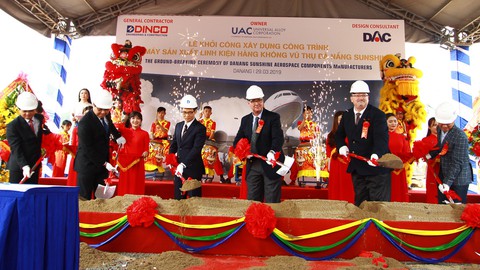 Việt Nam có nhà máy sản xuất linh kiện cho Boeing, Airbus - Ảnh 1. Việt Nam có nhà máy sản xuất linh kiện cho Boeing, Airbus - Ảnh 1.
