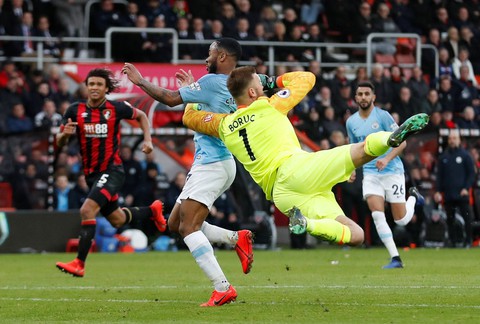 Mahrez tỏa sáng, M.C chiếm ngôi đầu bảng - Ảnh 2. Mahrez tỏa sáng, M.C chiếm ngôi đầu bảng - Ảnh 2.