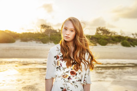 Madeline Stuart - người mẫu Down nổi tiếng - Ảnh 5. Madeline Stuart - người mẫu Down nổi tiếng - Ảnh 5.