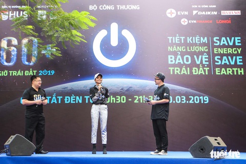 Hoa hậu HHen Niê truyền cảm hứng tiết kiệm năng lượng - Ảnh 7. Hoa hậu HHen Niê truyền cảm hứng tiết kiệm năng lượng - Ảnh 7.