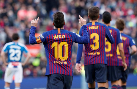 Messi ghi bàn và lập kỷ lục giúp Barca chiến thắng - Ảnh 2. Messi ghi bàn và lập kỷ lục giúp Barca chiến thắng - Ảnh 2.
