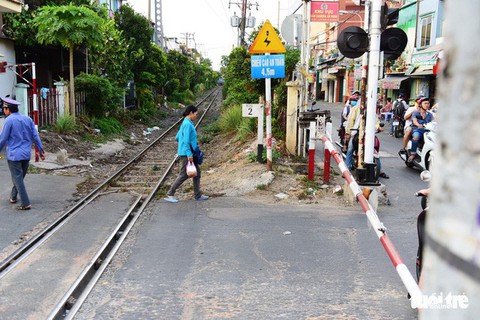 Đừng đùa với tàu lửa - Ảnh 13. Đừng đùa với tàu lửa - Ảnh 13.