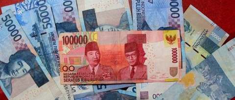 Nhiều người Indonesia tự tử vì vay nợ ‘cắt cổ’ thời công nghệ - Ảnh 1. Nhiều người Indonesia tự tử vì vay nợ ‘cắt cổ’ thời công nghệ - Ảnh 1.