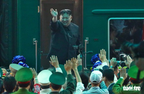 Tàu chở Kim Jong Un về thẳng Bình Nhưỡng, không dừng Bắc Kinh - Ảnh 1. Tàu chở Kim Jong Un về thẳng Bình Nhưỡng, không dừng Bắc Kinh - Ảnh 1.