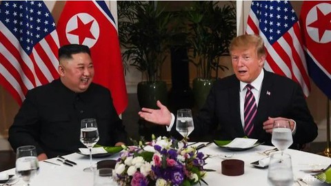 Đầu bếp thượng đỉnh tiết lộ thói quen ẩm thực của ông Trump và ông Kim - Ảnh 1. Đầu bếp thượng đỉnh tiết lộ thói quen ẩm thực của ông Trump và ông Kim - Ảnh 1.