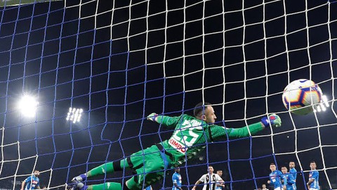 Juventus thắng chật vật Napoli - Ảnh 2. Juventus thắng chật vật Napoli - Ảnh 2.