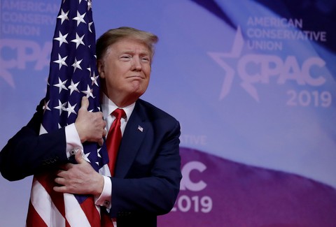 Sóng gió chờ ông Trump - Ảnh 1. Sóng gió chờ ông Trump - Ảnh 1.