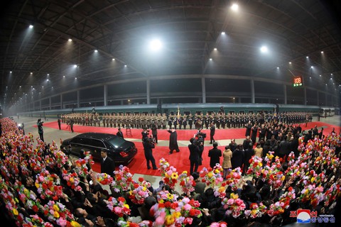 Ông Kim Jong Un đã về tới Bình Nhưỡng - Ảnh 1. Ông Kim Jong Un đã về tới Bình Nhưỡng - Ảnh 1.
