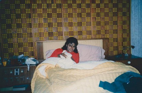 Từ bộ phim gây sốc, thực hư chuyện Michael Jackson ấu dâm - Ảnh 3. Từ bộ phim gây sốc, thực hư chuyện Michael Jackson ấu dâm - Ảnh 3.
