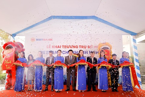 Vietbank chi nhánh Nghệ An khai trương trụ sở mới - Ảnh 1. Vietbank chi nhánh Nghệ An khai trương trụ sở mới - Ảnh 1.