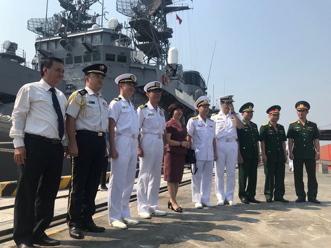 Tàu lực lượng phòng vệ trên biển Nhật Bản thăm Đà Nẵng - Ảnh 2. Tàu lực lượng phòng vệ trên biển Nhật Bản thăm Đà Nẵng - Ảnh 2.