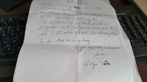 Vụ công an thế chấp thẻ ngành vay tiền: không có dấu hiệu hình sự - Ảnh 1. Vụ công an thế chấp thẻ ngành vay tiền: không có dấu hiệu hình sự - Ảnh 1.