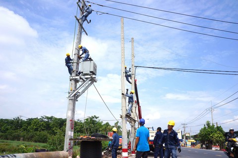 Vì sao giá điện phải tăng lên mức trên 1.864 đồng/kWh? - Ảnh 3. Vì sao giá điện phải tăng lên mức trên 1.864 đồng/kWh? - Ảnh 3.
