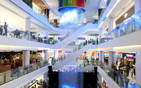 Sense City Phạm Văn Đồng tặng hoa cho khách nữ vào ngày 8-3 - Ảnh 2. Sense City Phạm Văn Đồng tặng hoa cho khách nữ vào ngày 8-3 - Ảnh 2.