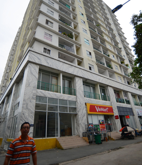 Ngân hàng thông báo xiết nợ chung cư Khang Gia Tân Hương - Ảnh 1. Ngân hàng thông báo xiết nợ chung cư Khang Gia Tân Hương - Ảnh 1.