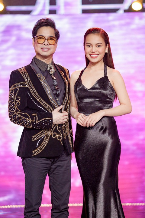 Lộ diện giám khảo Thần tượng bolero mùa 4 - Ảnh 2. Lộ diện giám khảo Thần tượng bolero mùa 4 - Ảnh 2.