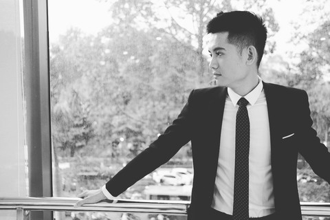 Nam giới có cần một ngày để vùng lên? - Ảnh 4. Nam giới có cần một ngày để vùng lên? - Ảnh 4.