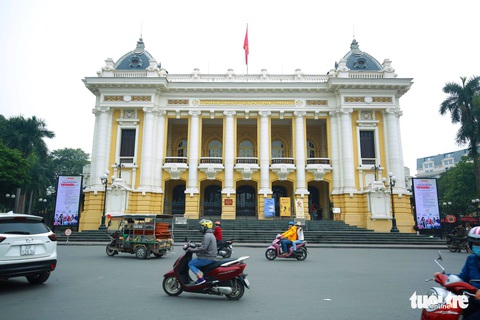 12 việc phải làm để biết hết Hà Nội - Ảnh 1. 12 việc phải làm để biết hết Hà Nội - Ảnh 1.