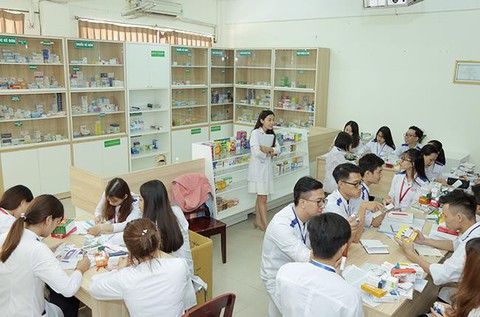 ĐH Duy Tân đào tạo thạc sĩ tổ chức quản lý dược - Ảnh 2. ĐH Duy Tân đào tạo thạc sĩ tổ chức quản lý dược - Ảnh 2.
