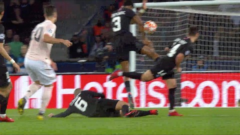 UEFA khẳng định quả phạt đền của M.U là chính xác - Ảnh 1. UEFA khẳng định quả phạt đền của M.U là chính xác - Ảnh 1.