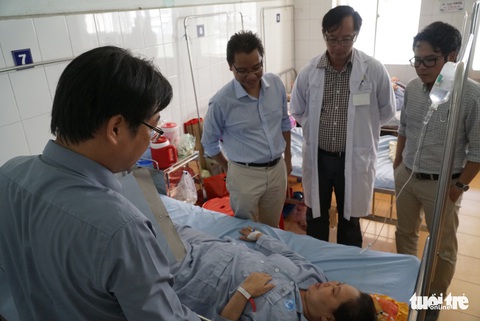 Đồng Tháp: Tiếp nhận phẫu thuật thoát vị đĩa đệm tại tuyến tỉnh - Ảnh 2. Đồng Tháp: Tiếp nhận phẫu thuật thoát vị đĩa đệm tại tuyến tỉnh - Ảnh 2.