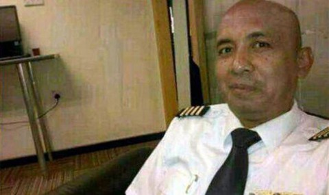 Thuyết âm mưu nói MH370 biến mất giống vụ tàu Titanic chìm - Ảnh 3. Thuyết âm mưu nói MH370 biến mất giống vụ tàu Titanic chìm - Ảnh 3.