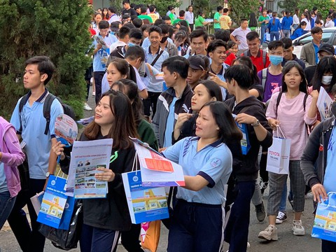 Thêm ngưỡng đảm bảo chất lượng với 12 ngành sức khỏe - Ảnh 3. Thêm ngưỡng đảm bảo chất lượng với 12 ngành sức khỏe - Ảnh 3.