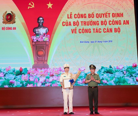 Phó giám đốc Công an Quảng Ninh làm giám đốc Công an Bình Dương - Ảnh 1. Phó giám đốc Công an Quảng Ninh làm giám đốc Công an Bình Dương - Ảnh 1.