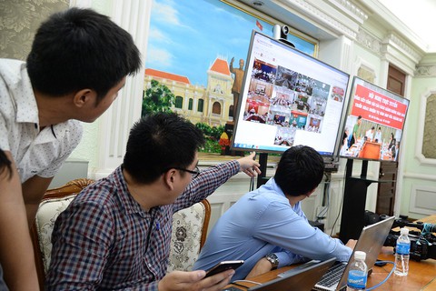 Chính phủ điện tử sẽ giảm tình trạng xin - cho - Ảnh 5. Chính phủ điện tử sẽ giảm tình trạng xin - cho - Ảnh 5.