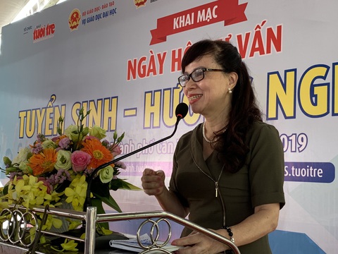 Cần hỗ trợ thông tin thi và tuyển sinh năm 2019, gọi đến đâu? - Ảnh 1. Cần hỗ trợ thông tin thi và tuyển sinh năm 2019, gọi đến đâu? - Ảnh 1.
