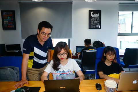 Cất bằng tiến sĩ Mỹ, về nước khởi nghiệp với hàng hiệu - Ảnh 2. Cất bằng tiến sĩ Mỹ, về nước khởi nghiệp với hàng hiệu - Ảnh 2.