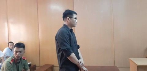 Buôn lậu hàng trăm tấn thịt trâu ngoại, giám đốc công ty lãnh án - Ảnh 1. Buôn lậu hàng trăm tấn thịt trâu ngoại, giám đốc công ty lãnh án - Ảnh 1.
