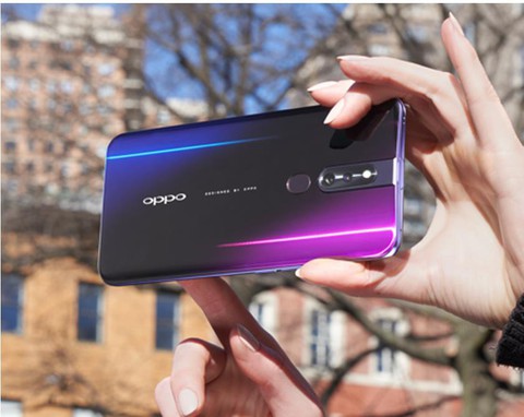 OPPO F11 Pro và F11 đạt gần 35.000 đơn đặt hàng sau 10 ngày ra mắt - Ảnh 1. OPPO F11 Pro và F11 đạt gần 35.000 đơn đặt hàng sau 10 ngày ra mắt - Ảnh 1.
