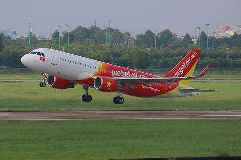 Vietjet kinh doanh tăng trưởng 49%, doanh thu quốc tế vượt doanh thu nội địa - Ảnh 1. Vietjet kinh doanh tăng trưởng 49%, doanh thu quốc tế vượt doanh thu nội địa - Ảnh 1.