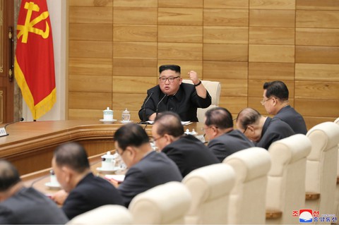 Ông Kim Jong Un kêu gọi giáng đòn nghiêm trọng vào các nước trừng phạt - Ảnh 1. Ông Kim Jong Un kêu gọi giáng đòn nghiêm trọng vào các nước trừng phạt - Ảnh 1.