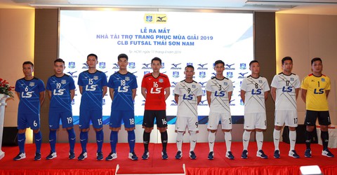 CLB futsal Thái Sơn Nam từng bỏ 700 triệu thuê ngoại binh thi đấu 1 tháng - Ảnh 2. CLB futsal Thái Sơn Nam từng bỏ 700 triệu thuê ngoại binh thi đấu 1 tháng - Ảnh 2.
