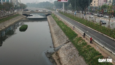 Chuyên gia Nhật: Chỉ 3 ngày sông Tô Lịch giảm hôi - Ảnh 1. Chuyên gia Nhật: Chỉ 3 ngày sông Tô Lịch giảm hôi - Ảnh 1.